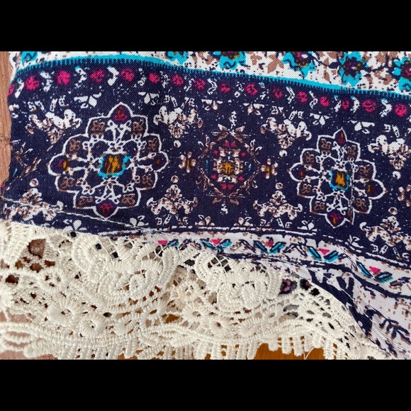 Elephant Print Shorts - Picture 5 of 6